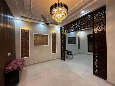 5 MARLA BEAUTIFUL HOUSE AVAILABLE FOR RENT AT PARK VEW CITY