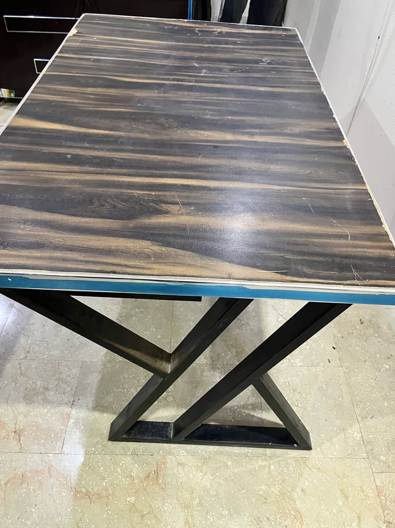 Modern Computer Desk / Desktop Table – Office & Study Table 1