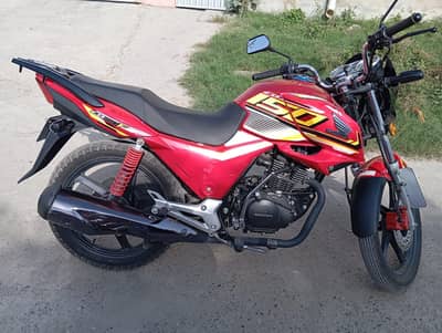 Honda CB 150F