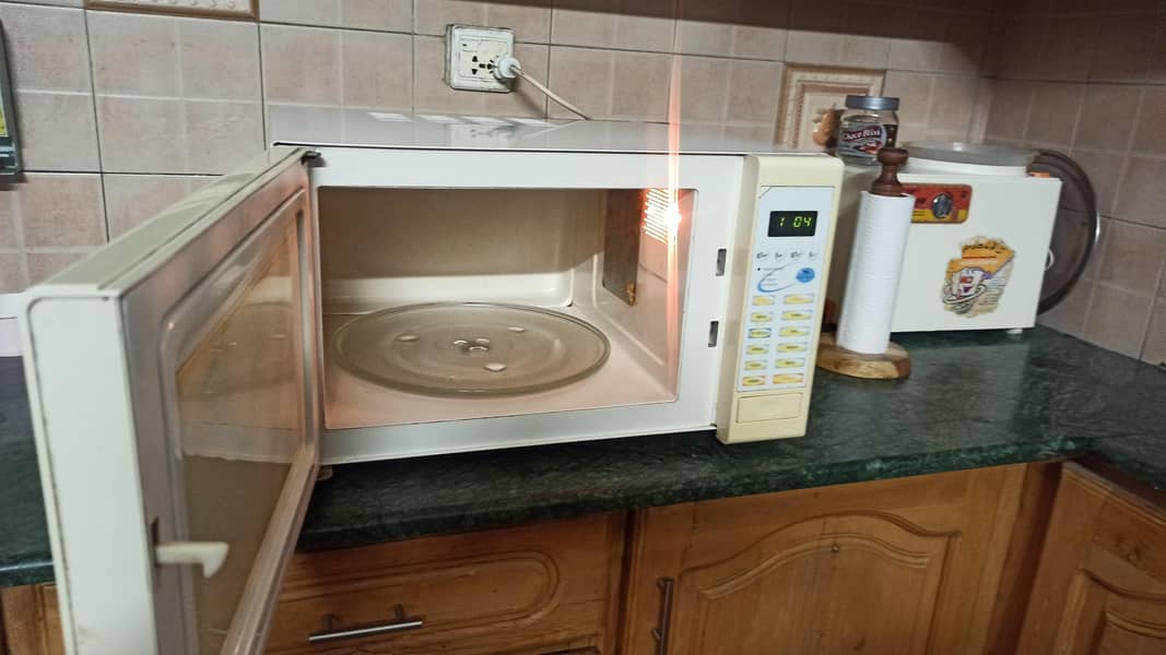 microwave 5