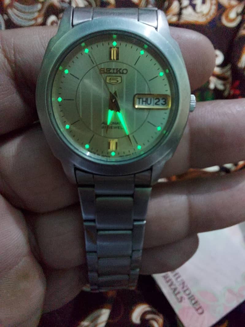 seiko 5 automatic watch 1