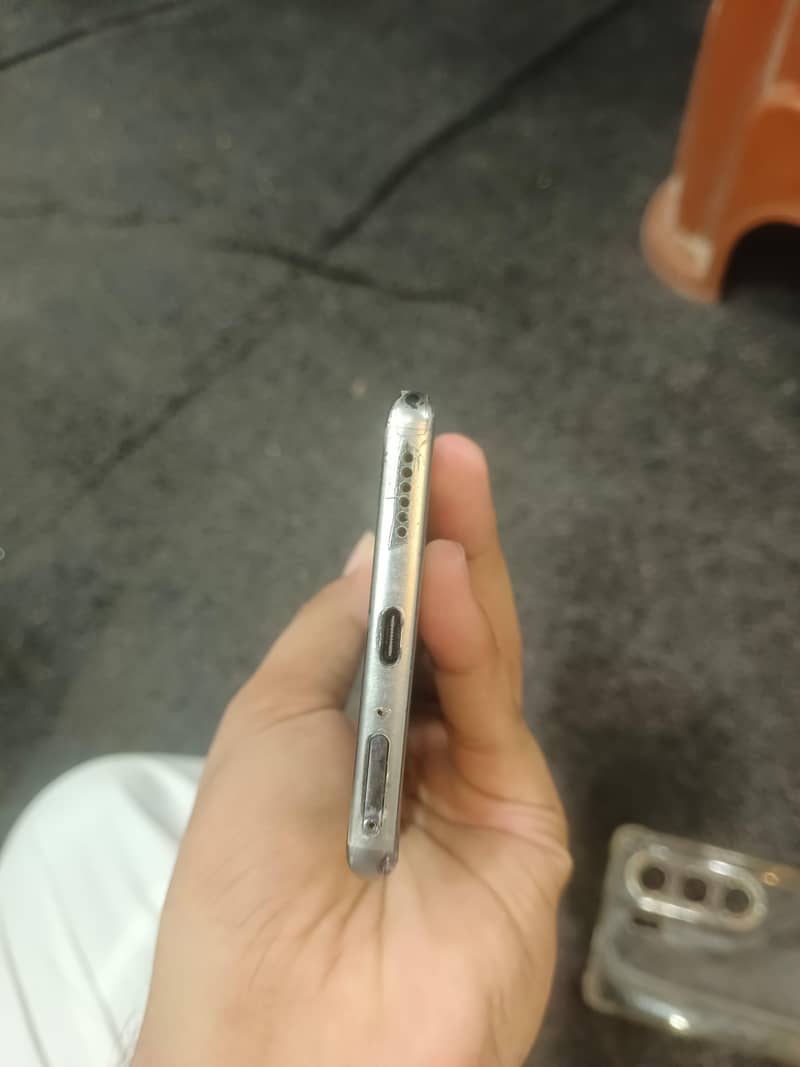 Tecno CAMON 40 Pro 2