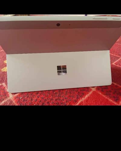 Microsoft surface 2 8GB RAM 128SSD