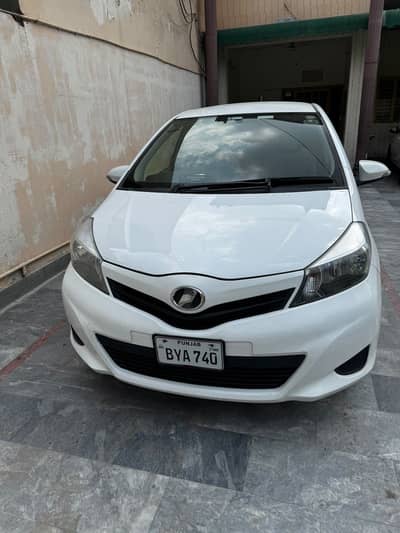 Toyota Vitz 2013 import 2017 registered