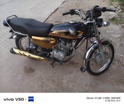 Honda self gold edition 2025 03219599697