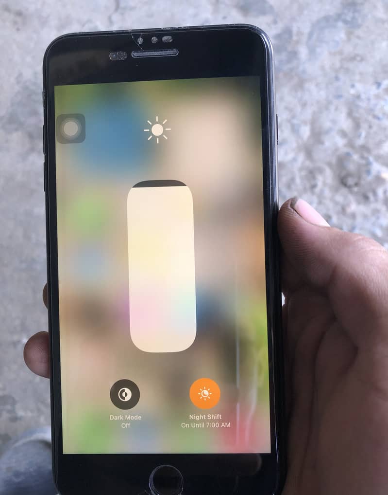 Apple iPhone 7 Plus 6