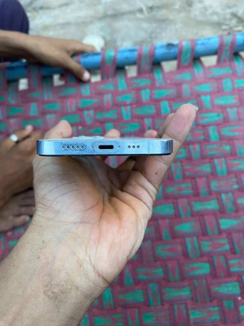 Apple iPhone 12 Pro 5