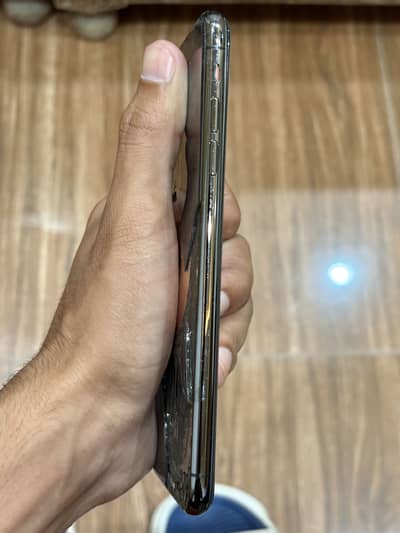 Apple iPhone XS Max (PTA)