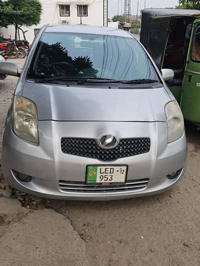 Toyota Vitz 2007