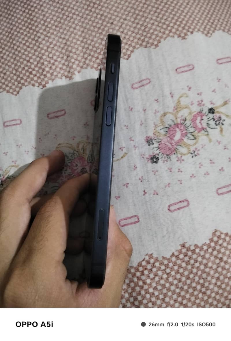 Apple iPhone 12 2