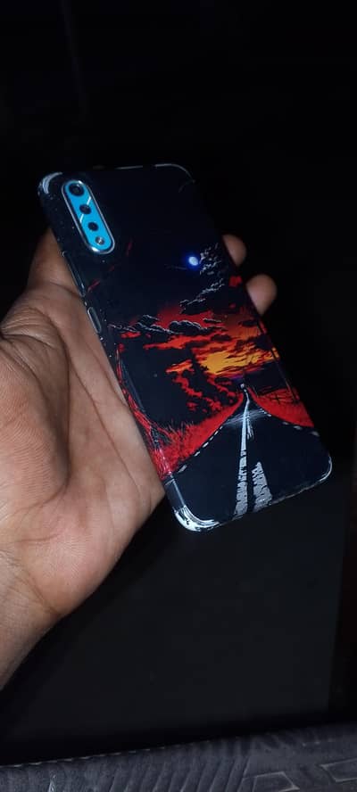 Vivo S1