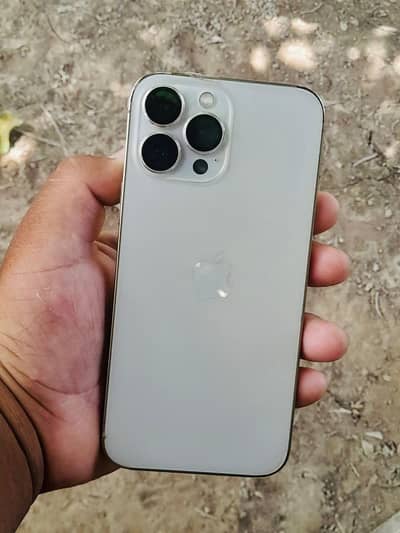 Apple iPhone 13 Pro Max. . . Whtsp/cal 03062141025