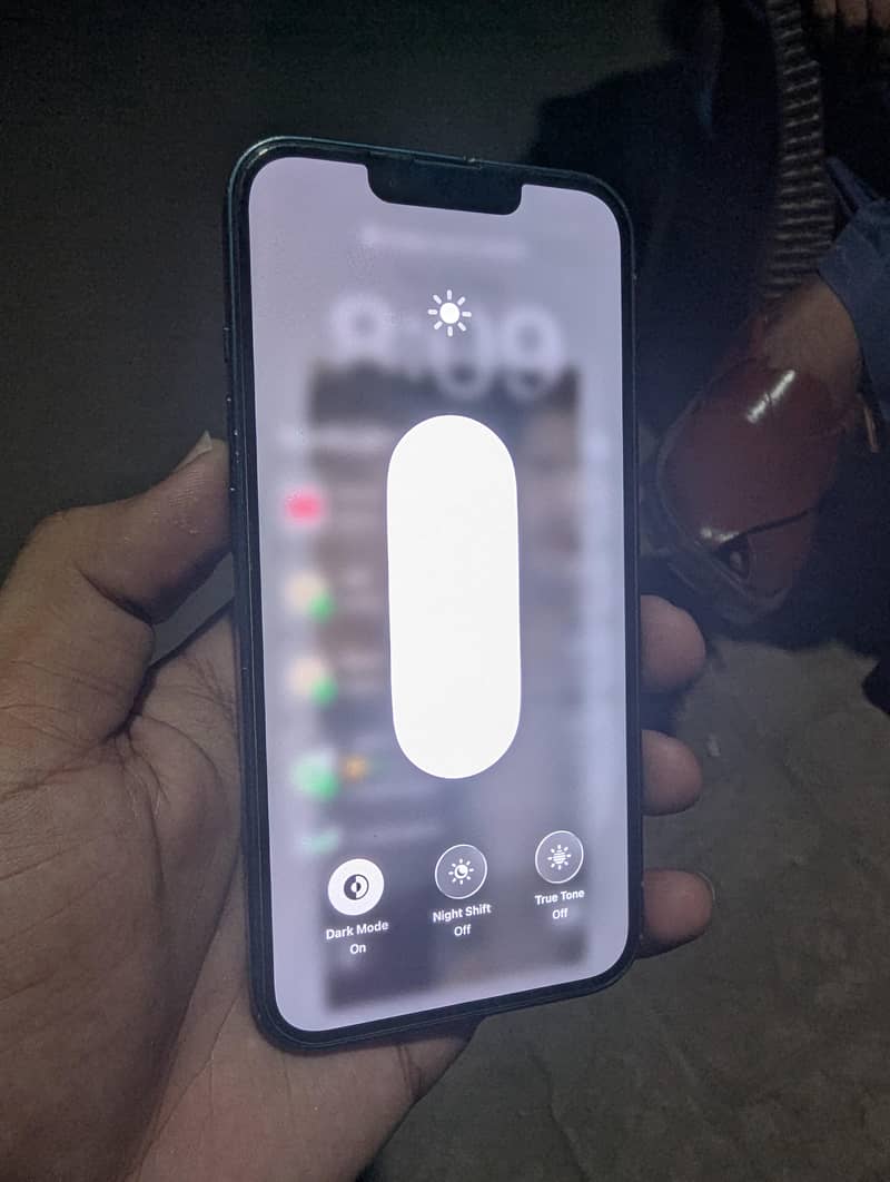 Apple iPhone 13 1