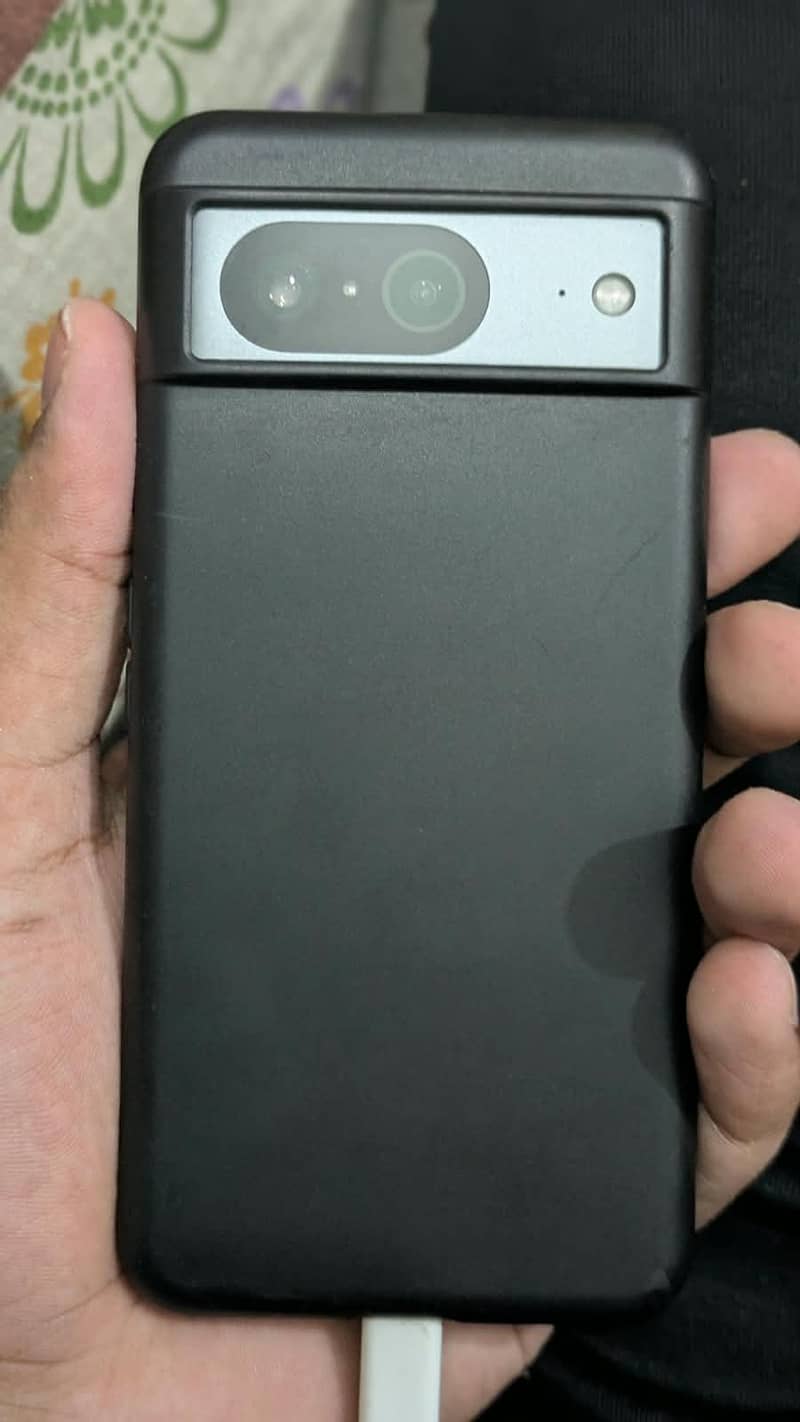Google Pixel 8 6