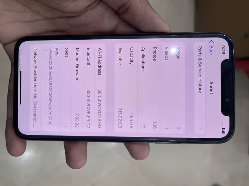 Apple iPhone XS 3