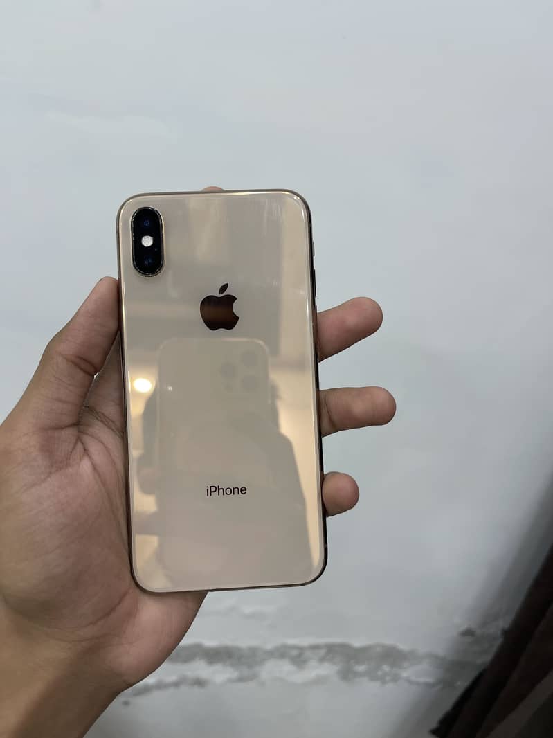 Apple iPhone XS 6
