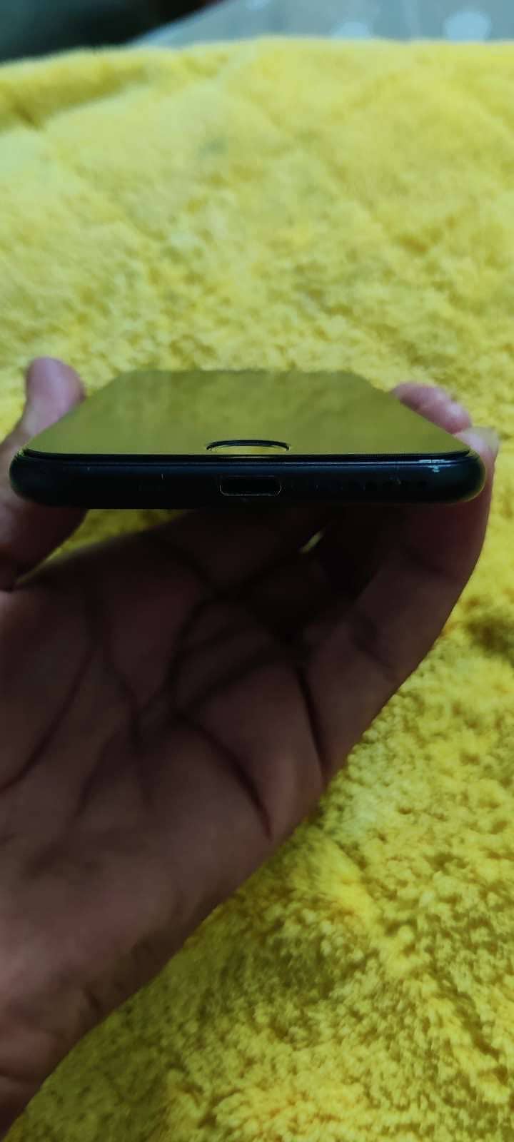 Apple iPhone 7 1
