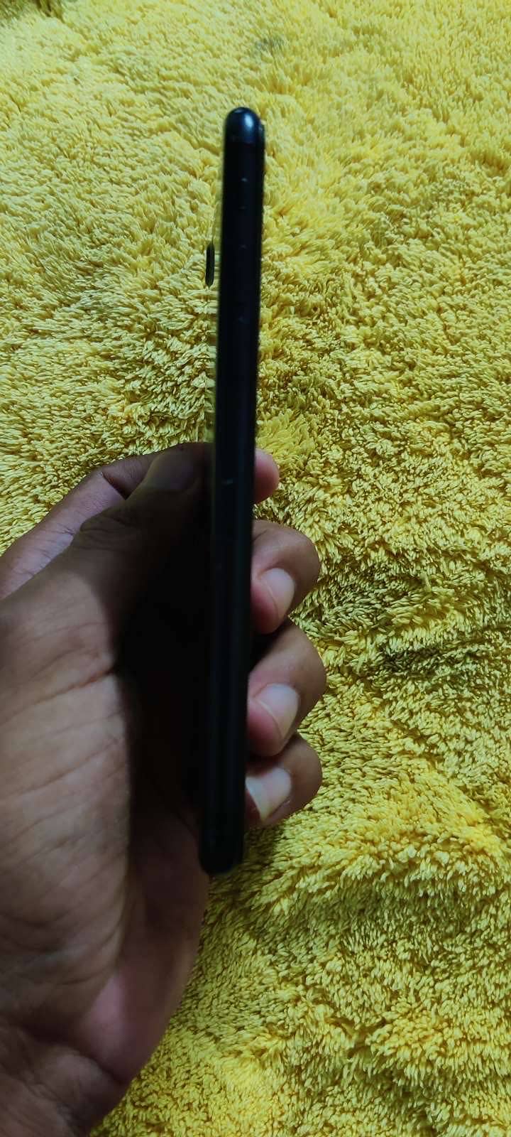 Apple iPhone 7 5