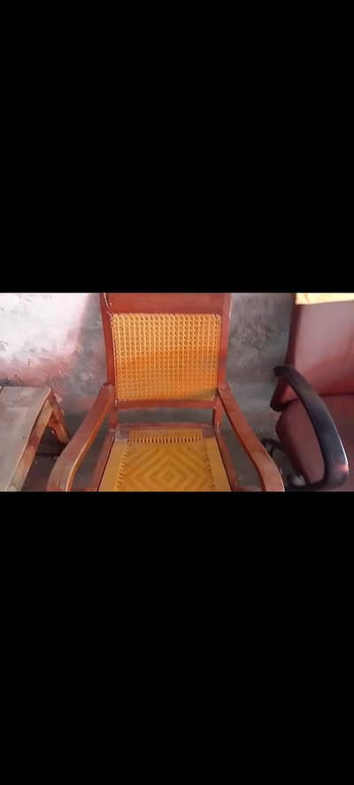 Lakri ki Chair pure Lakri