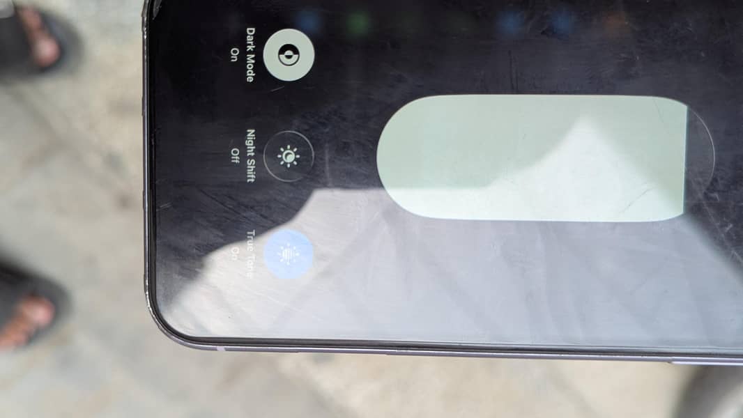Apple iPhone 11 3