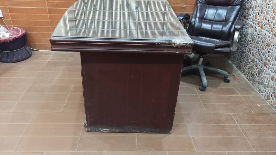 Office table 2