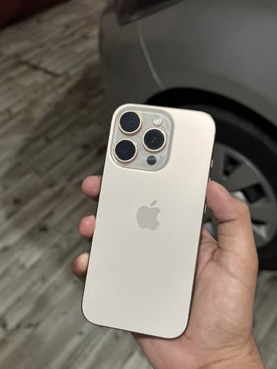 Apple iPhone 16 Pro