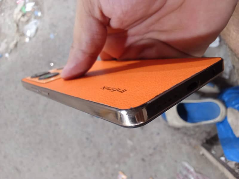 Infinix Note 30 3