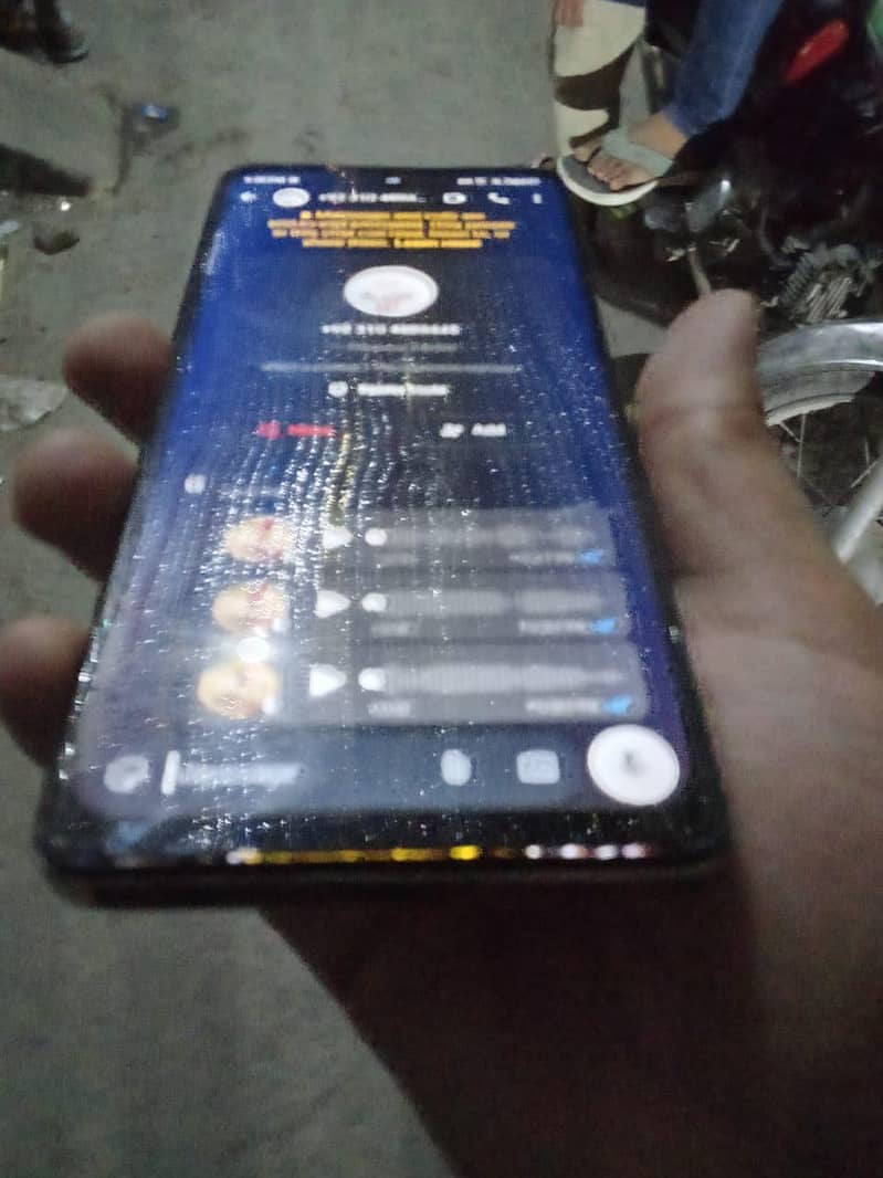 Infinix Note 30 11