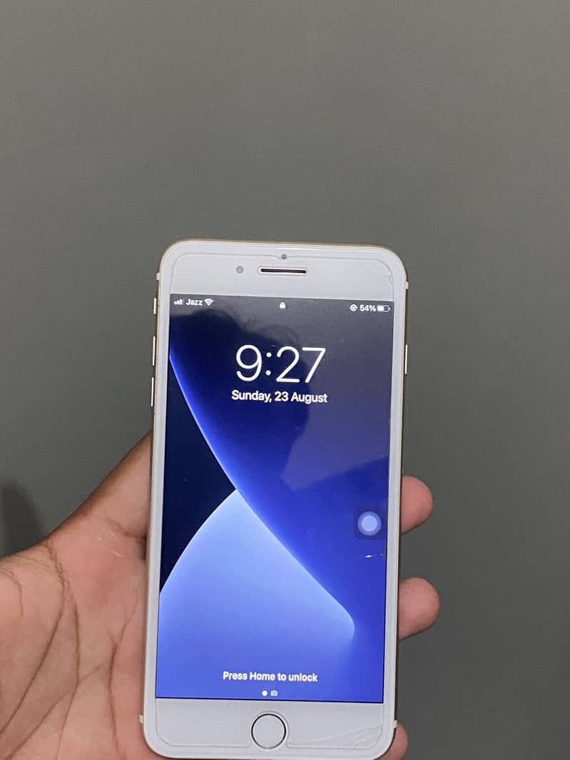 Apple iPhone 7 Plus 3