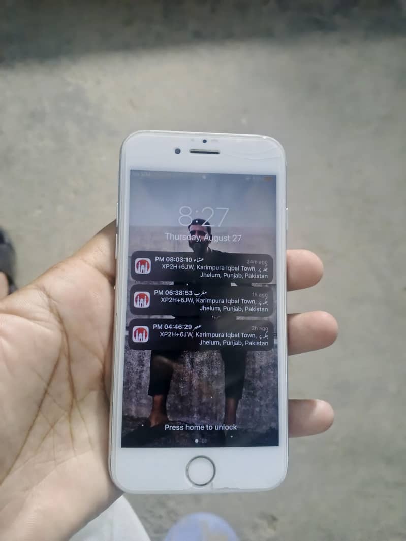 Apple iPhone 7 1