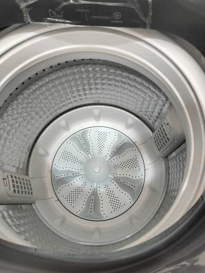 Haier Washing Machine And Dryer , Automatic