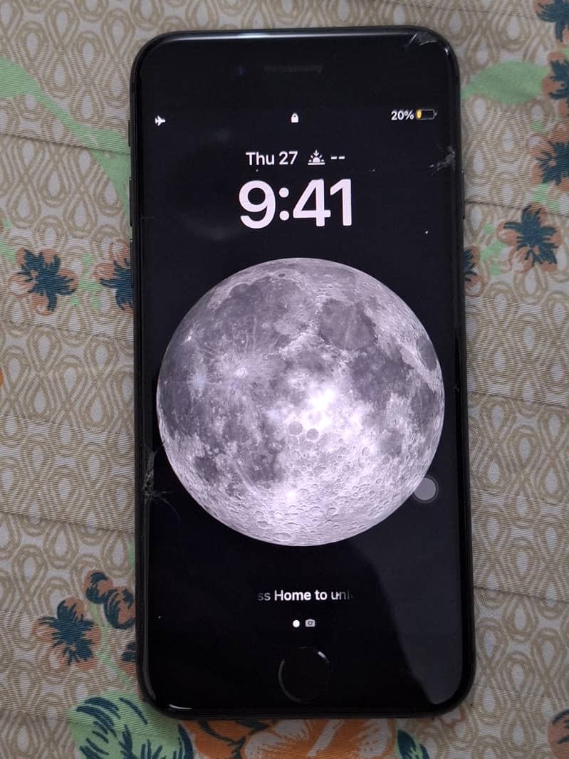 Apple iPhone 8 3