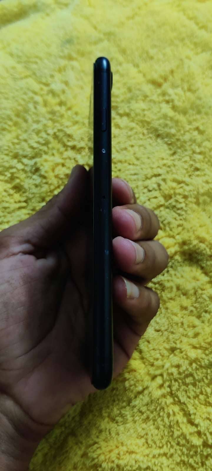 Apple iPhone 7 1