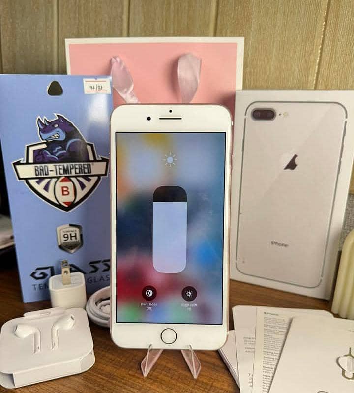 Apple iPhone 7 Plus 1