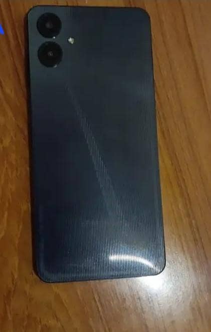 Samsung Mobile A06 1