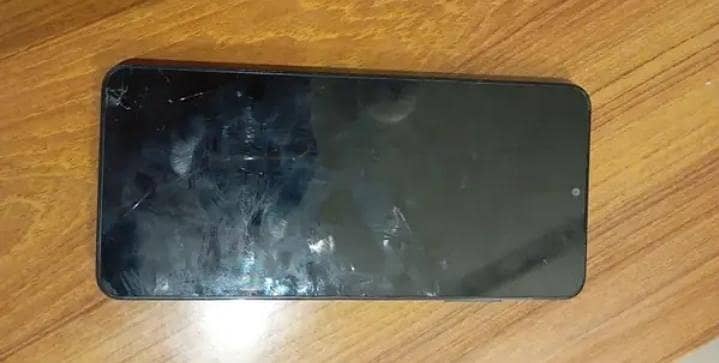 Samsung Mobile A06 2