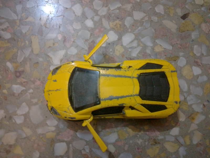 yellow Lamborghini 8