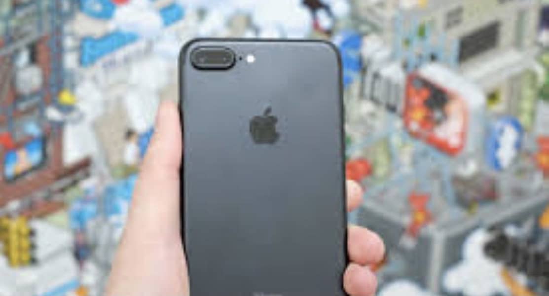 Apple iPhone 7 Plus 0
