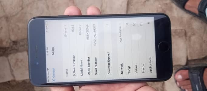 Apple iPhone 7