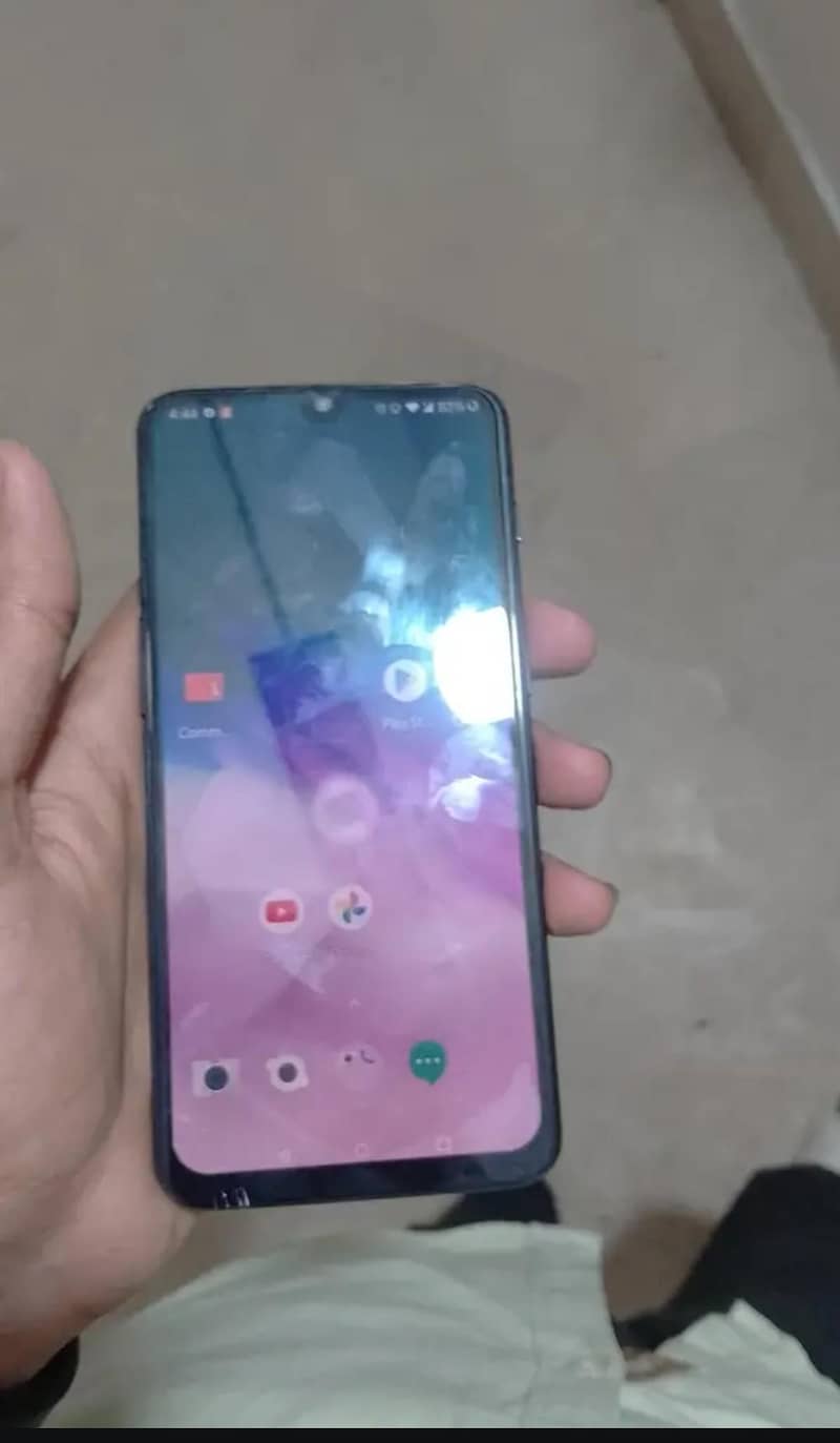 One Plus 6T 4