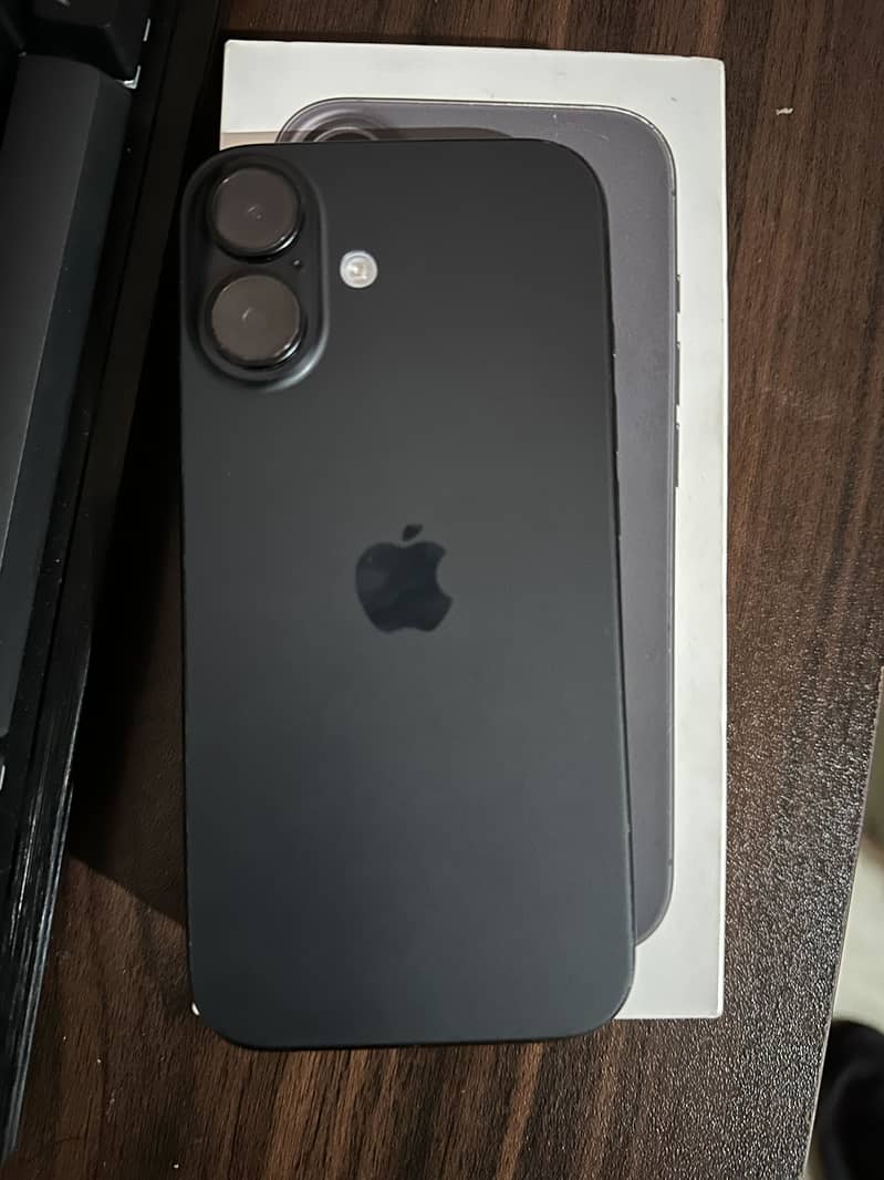 Iphone 16 jv 0