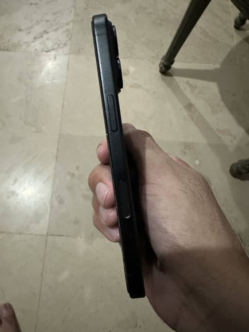 Iphone 16 jv 3
