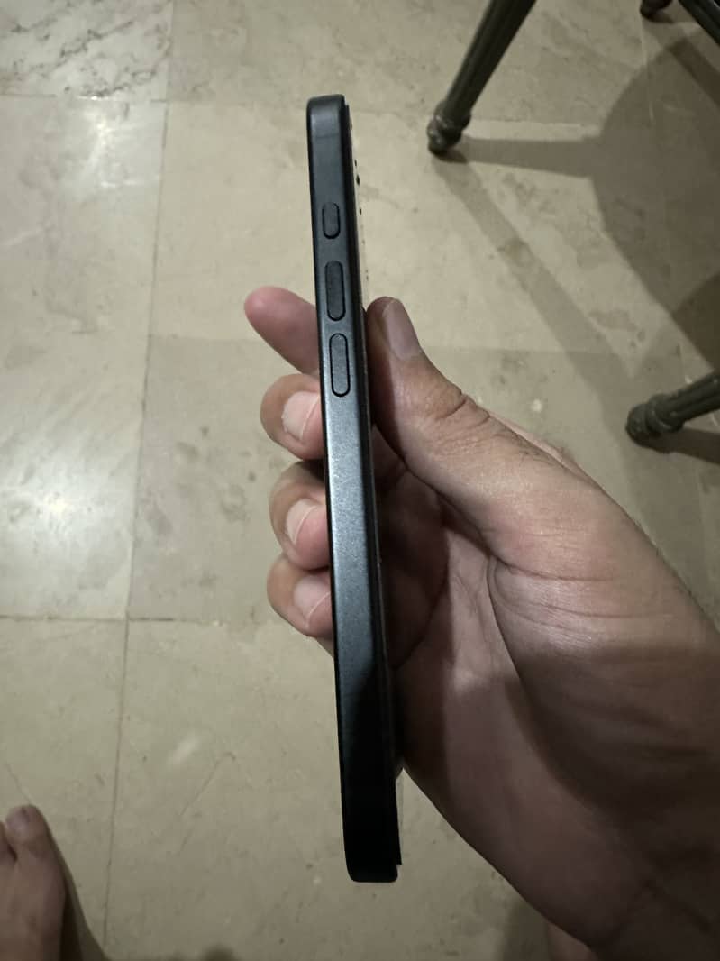 Iphone 16 jv 4