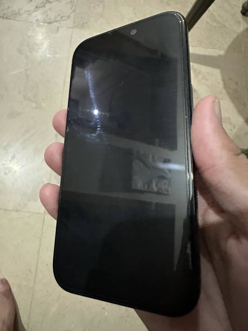 Iphone 16 jv 8