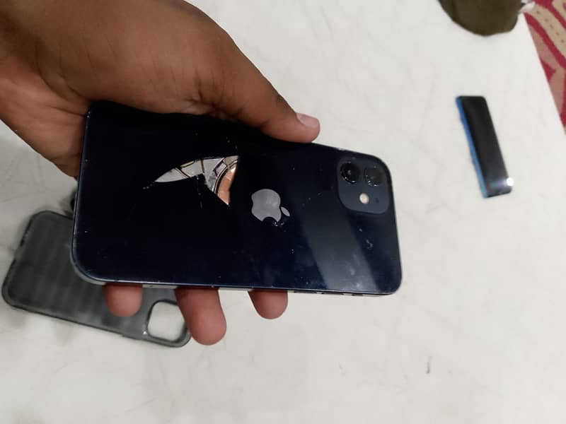 Apple iPhone 12 5