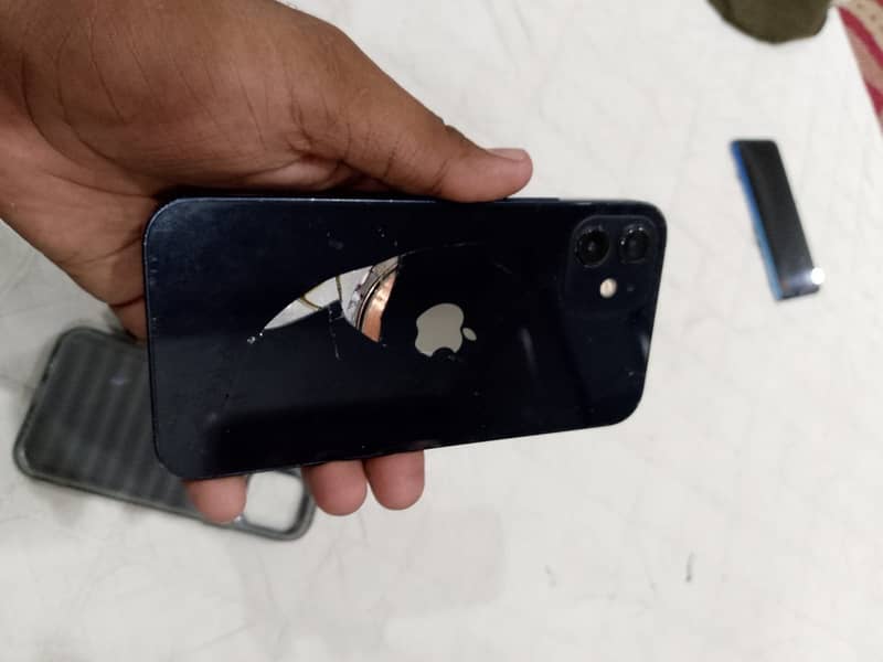 Apple iPhone 12 8
