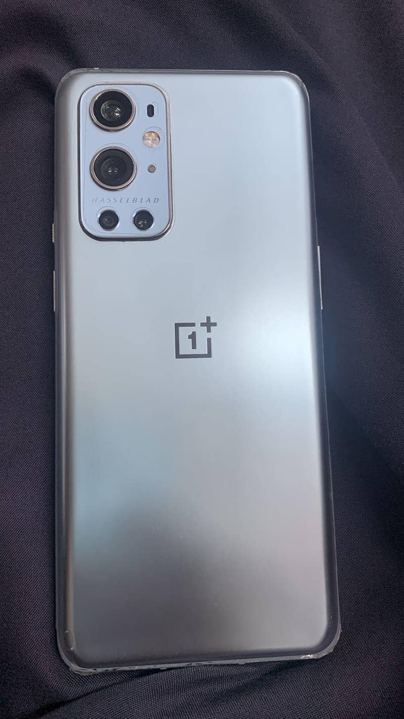 One Plus 9 Pro 0