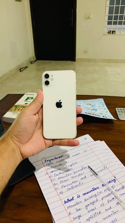 Apple iPhone 11