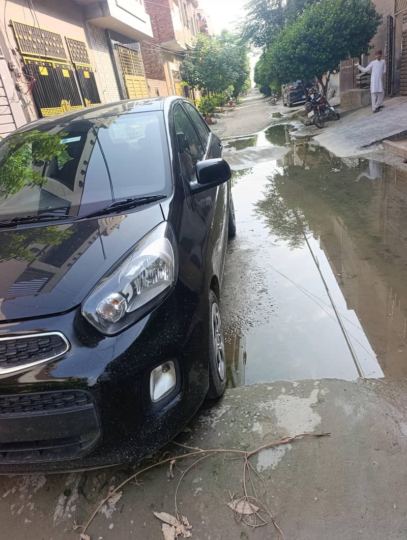 Kia Picanto Automatic 2