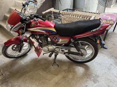 Honda 125 delux 2011